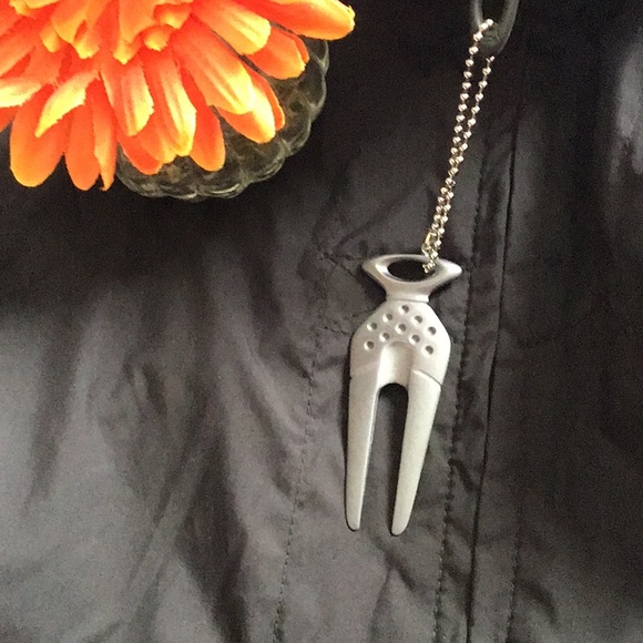 Oakley Golf Windbreaker - Picture 4 of 4